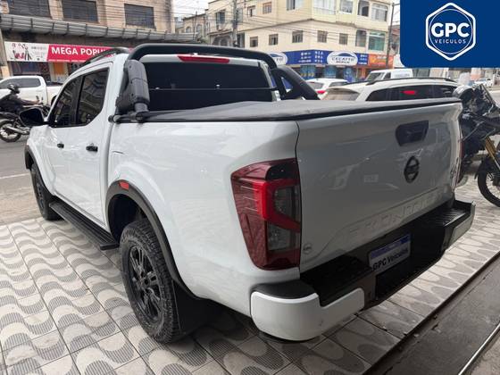 NISSAN FRONTIER 2.3 16V TURBO DIESEL PRO4X CD 4X4 AUTOMÁTICO